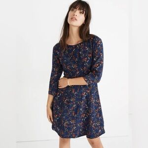 Madewell Silk Boatneck Pintuck Dress in Moonless Floral Blue Size 4